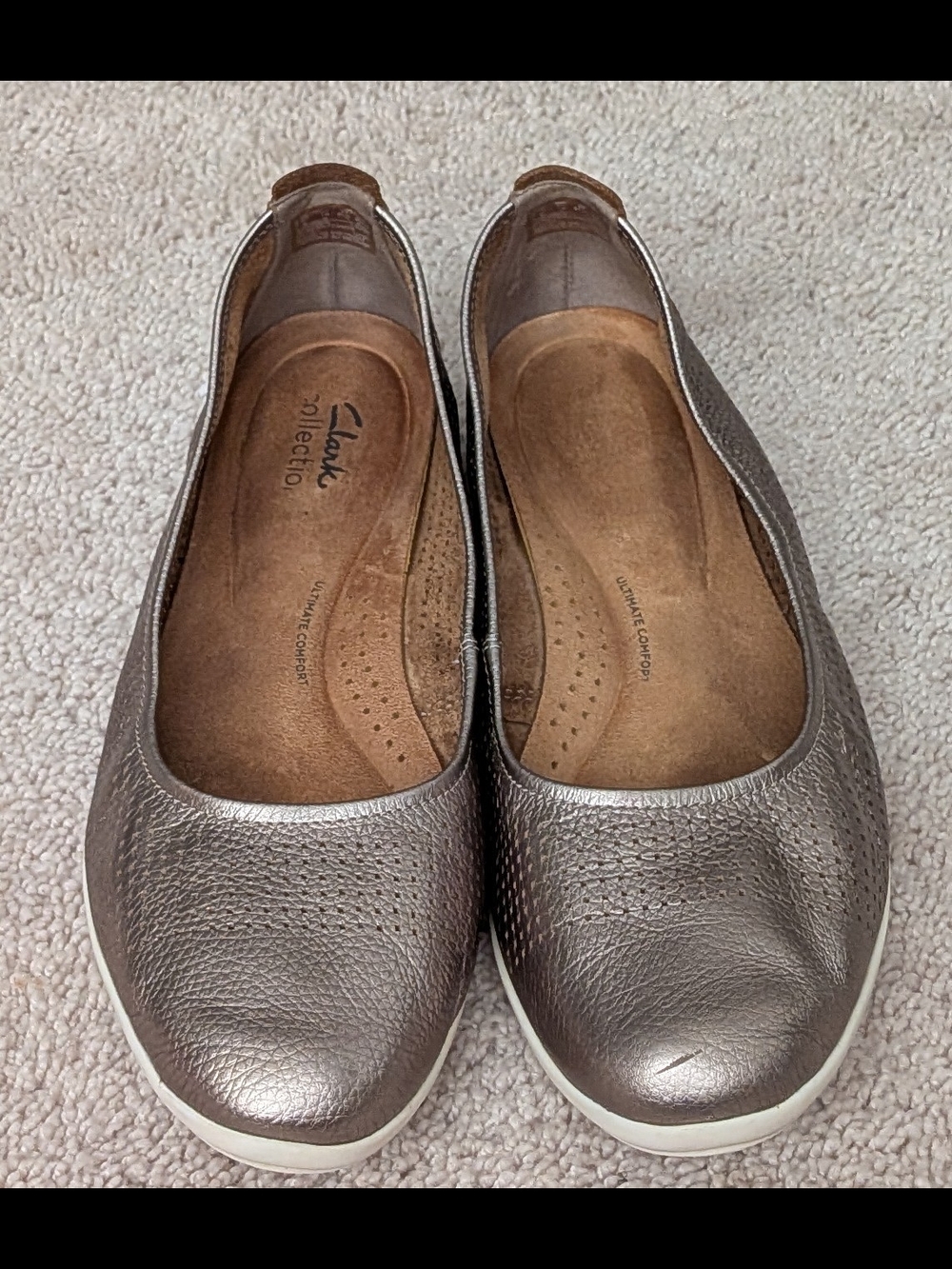 Clarks Jennette Ease Pewter Slip-On Ballet Flats. 10W Used-Very Good Condition